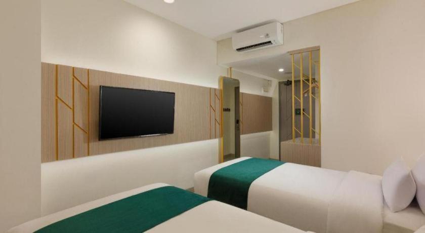 Elsotel Purwokerto By Daphna Management Екстер'єр фото